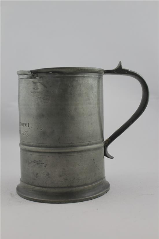 Crimean War Interest: A large 19th century pewter tankard, 6.5in.